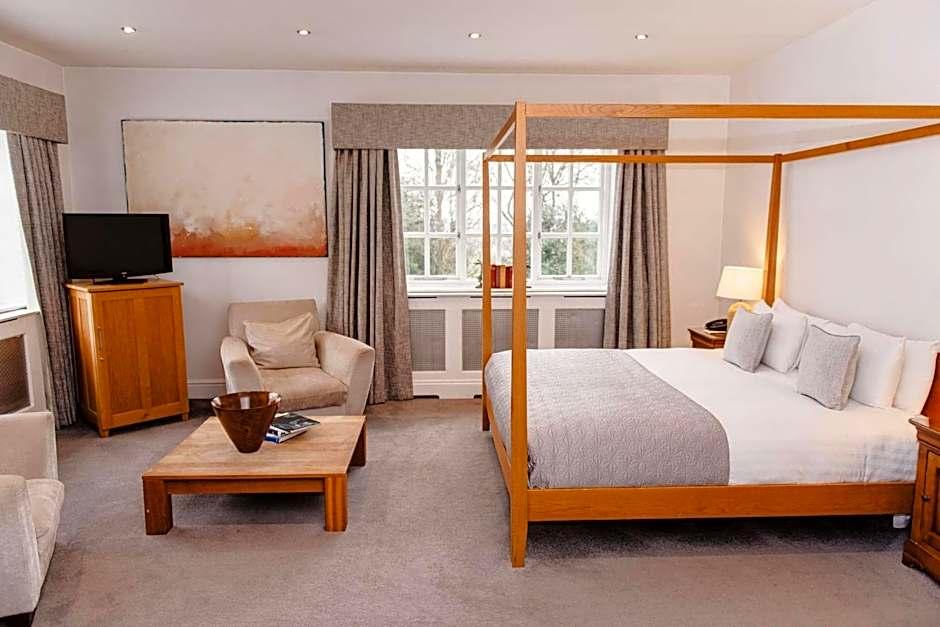 Woodlands Hotel 16/38