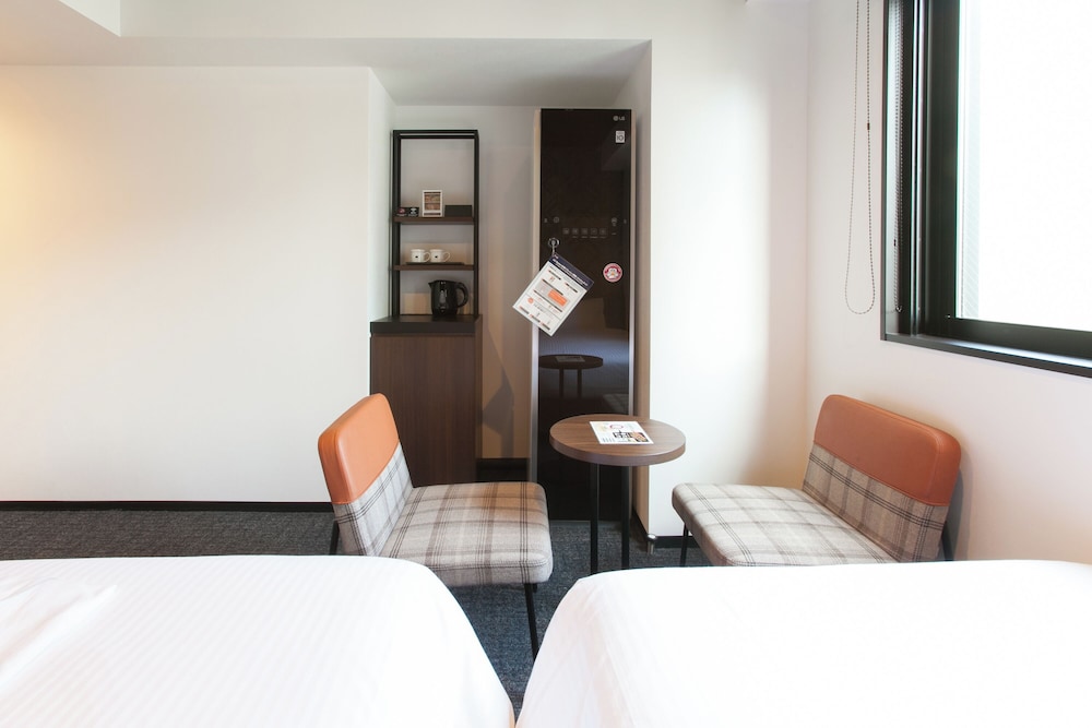 Room, Twin Beds, Sauna