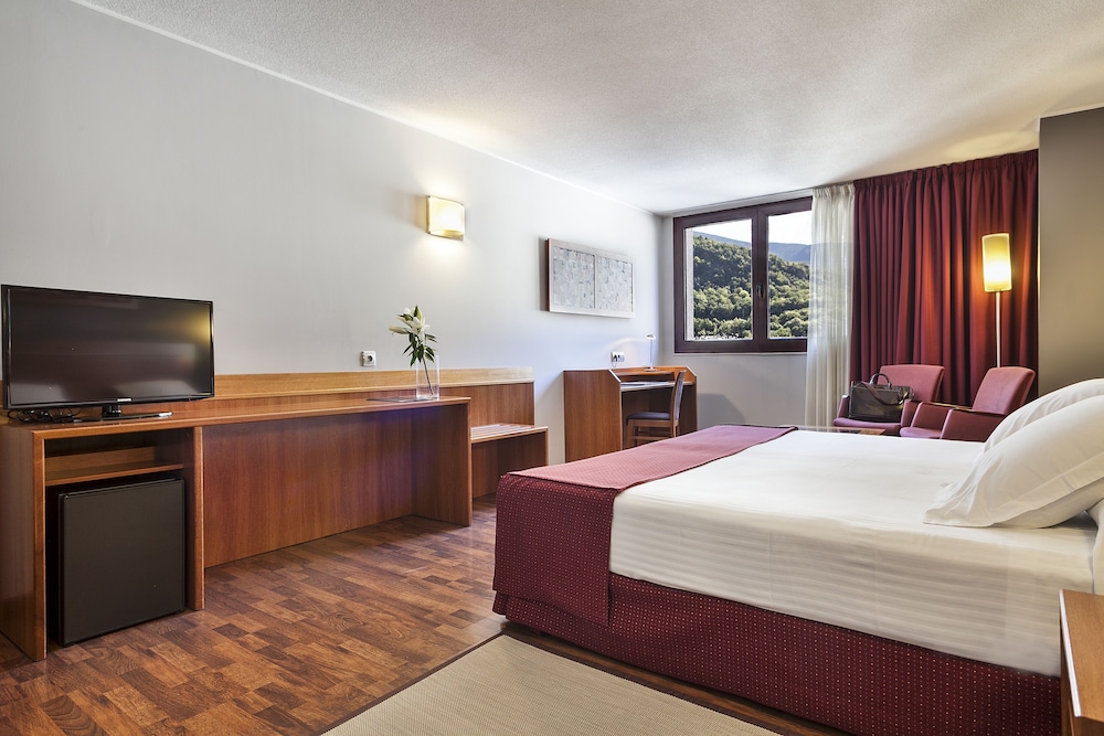 Acta Arthotel 8/50