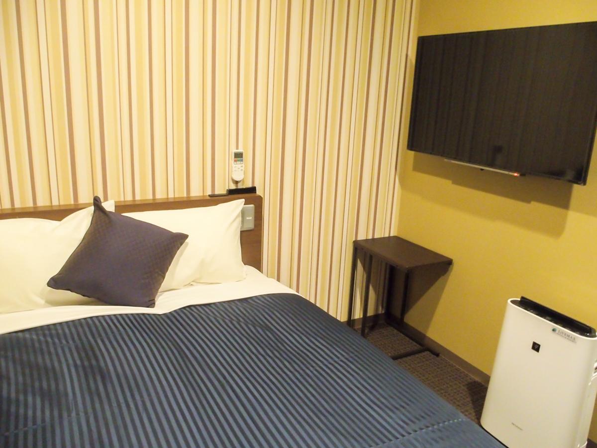 Semi Room, Single, Semi Double Bed