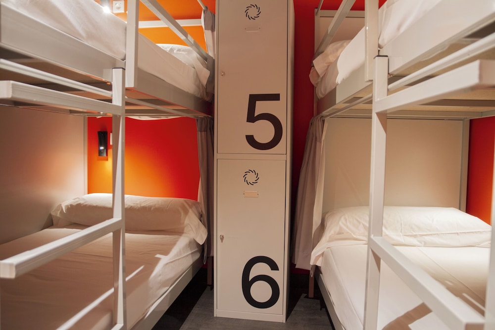 Youth Hostel Center Valencia 30/42