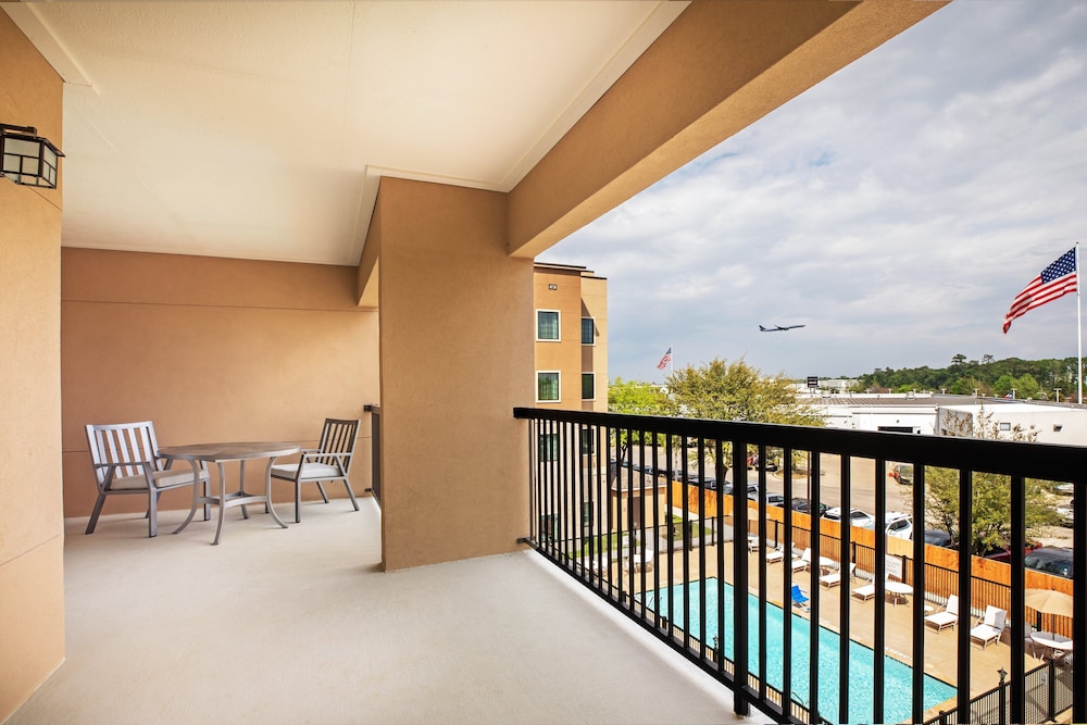 Staybridge Suites Iah Airport East 6/50