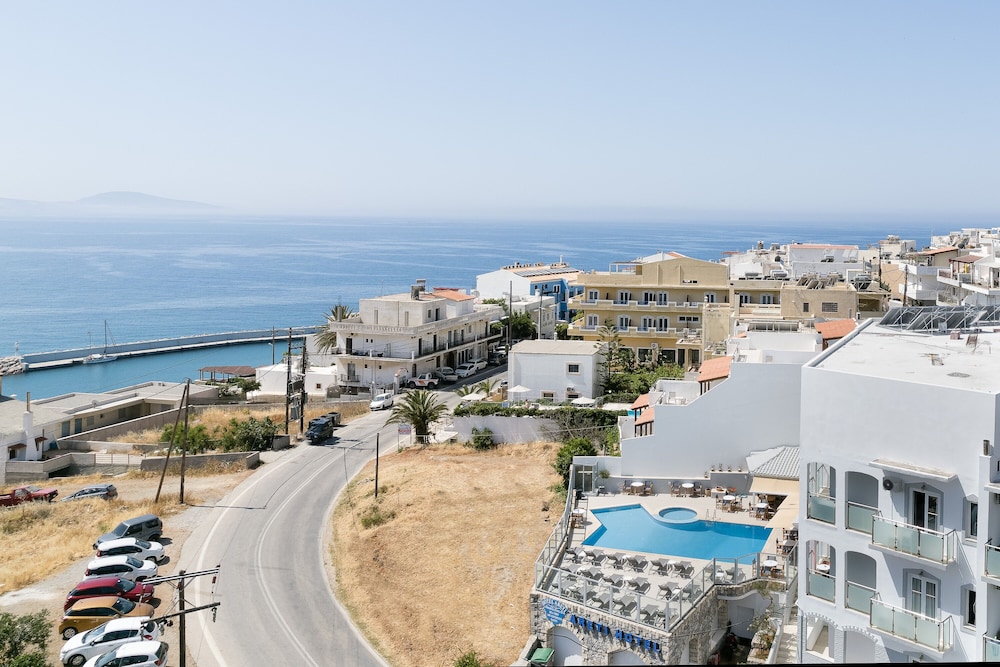 Areti Hotel 50/55