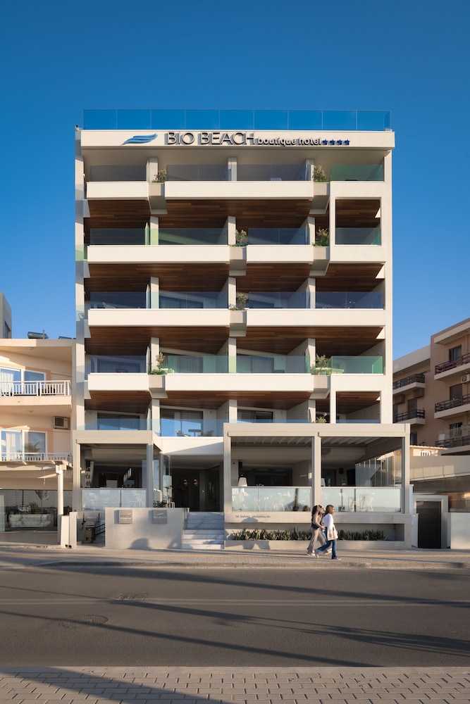 Pegasus Hotel & Apartments 3/55