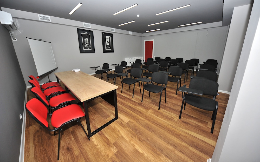 Boho Tiflis Hotel 30/31