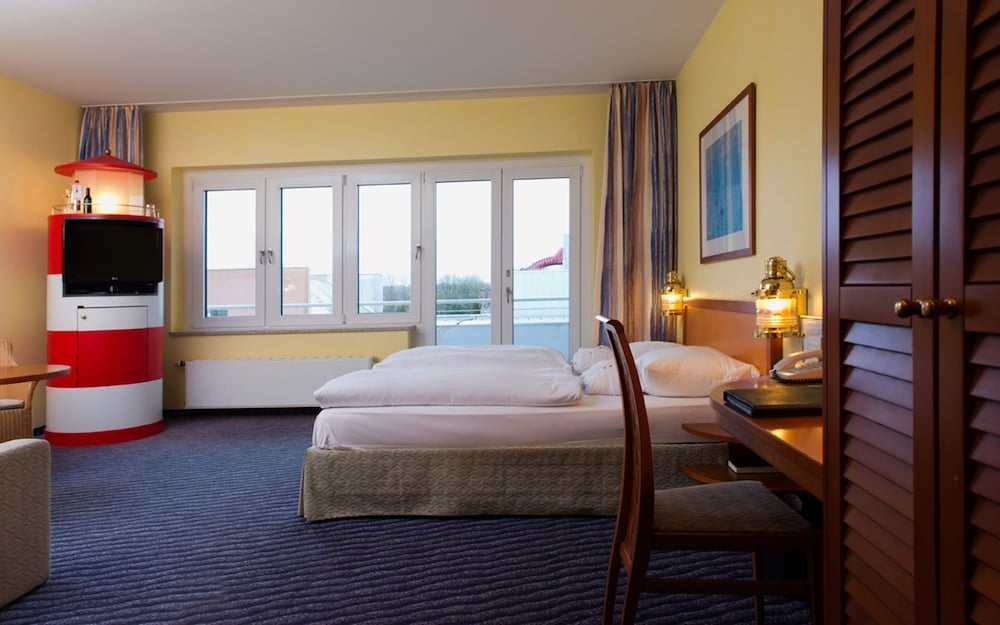 Wyndham Stralsund HanseDom 10/25