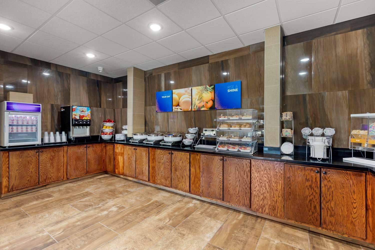 Comfort Suites West Monroe near Ike Hamilton Expo Center 2/13