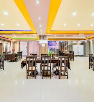Hotel Sarweshwary 40/47