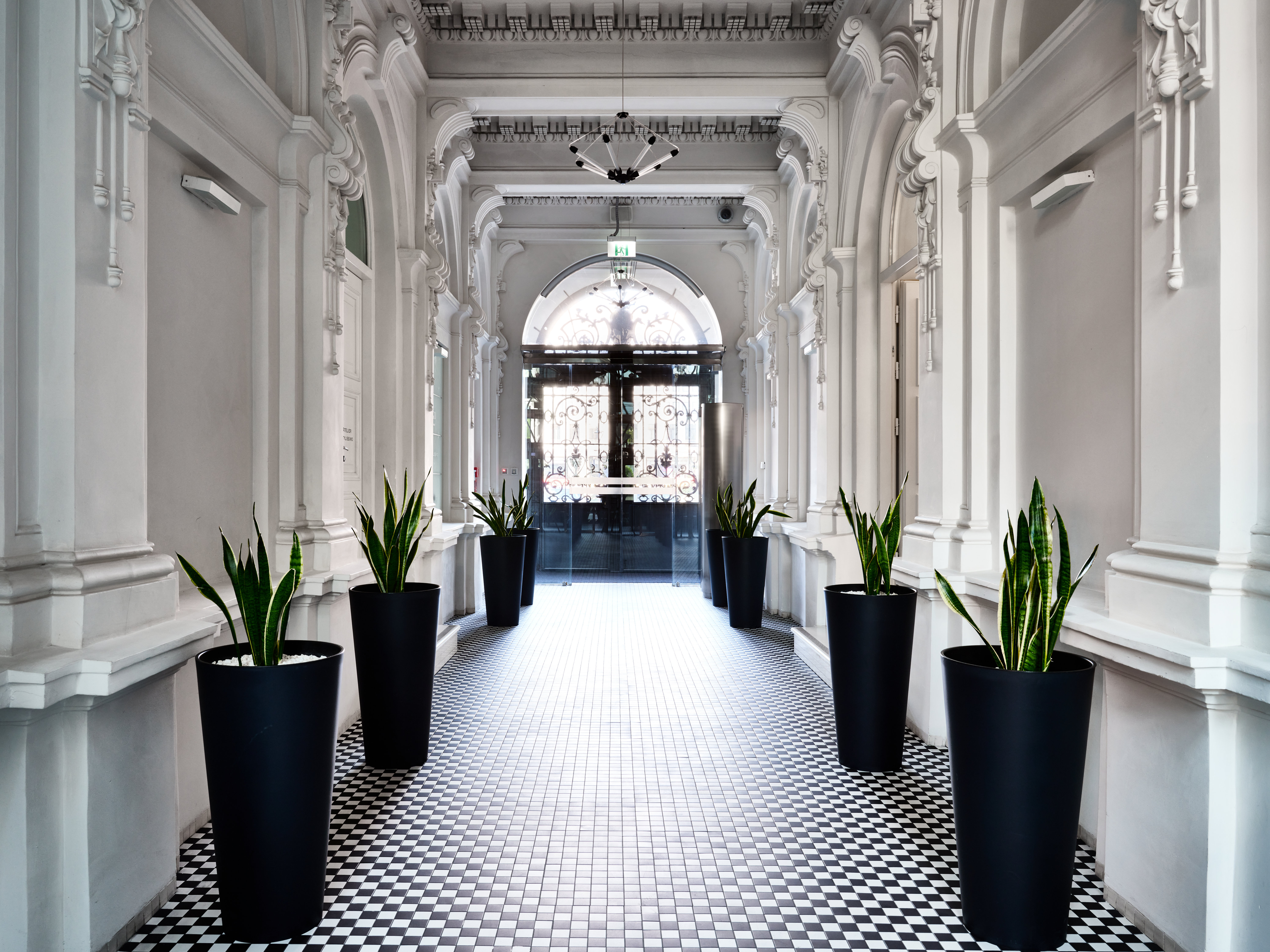 HOTEL INDIGO WARSAW - NOWY SWIAT 49/79