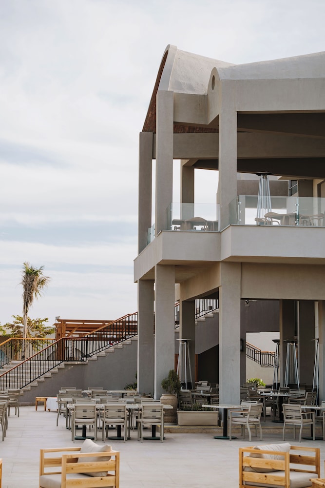 Diamond Beach by Pearl Resorts in QUSEIR