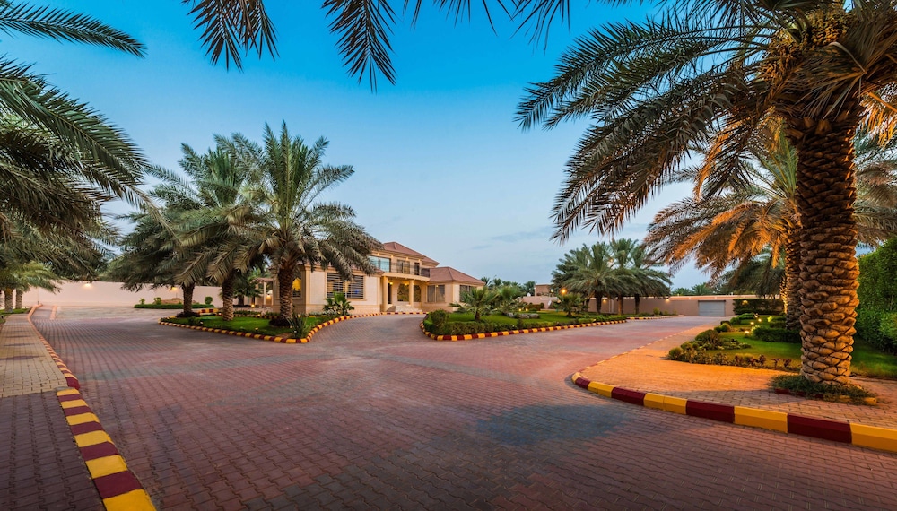 منتجع بودل النخيل(BOUDL NAKHIL) 40/46