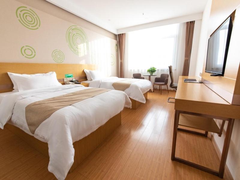 GreenTree Inn Baoding City Zhuozhou Railway Station Store 2/19