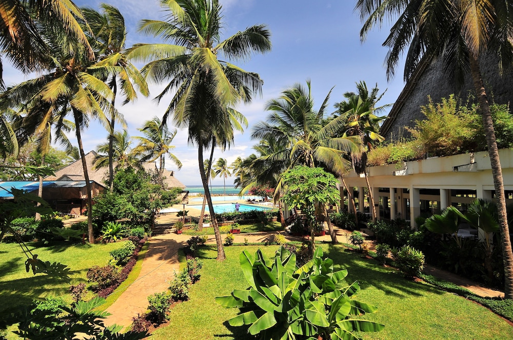Reef Hotel Mombasa 36/49