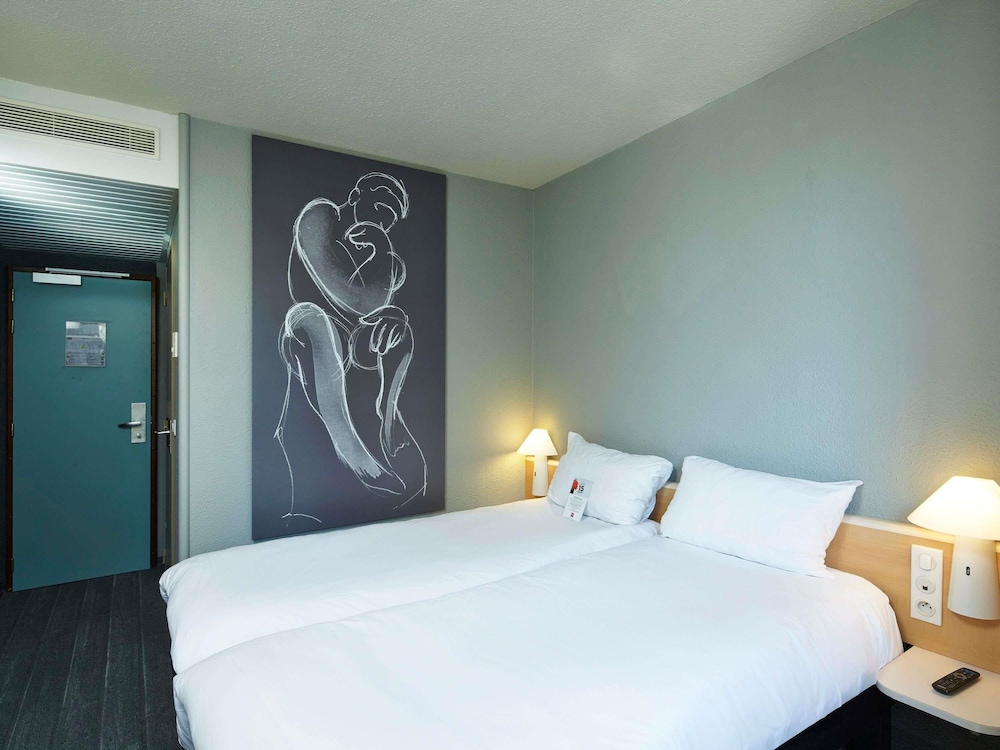 ibis Chartres Ouest Luce 11/50