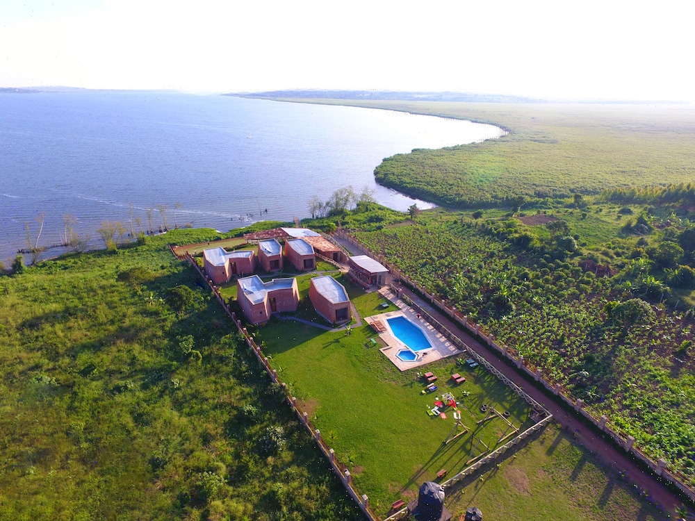 Buvi Lodge 39/50