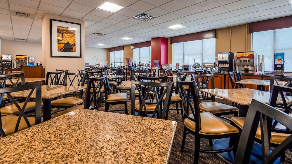 Best Western Potomac Mills 28/35