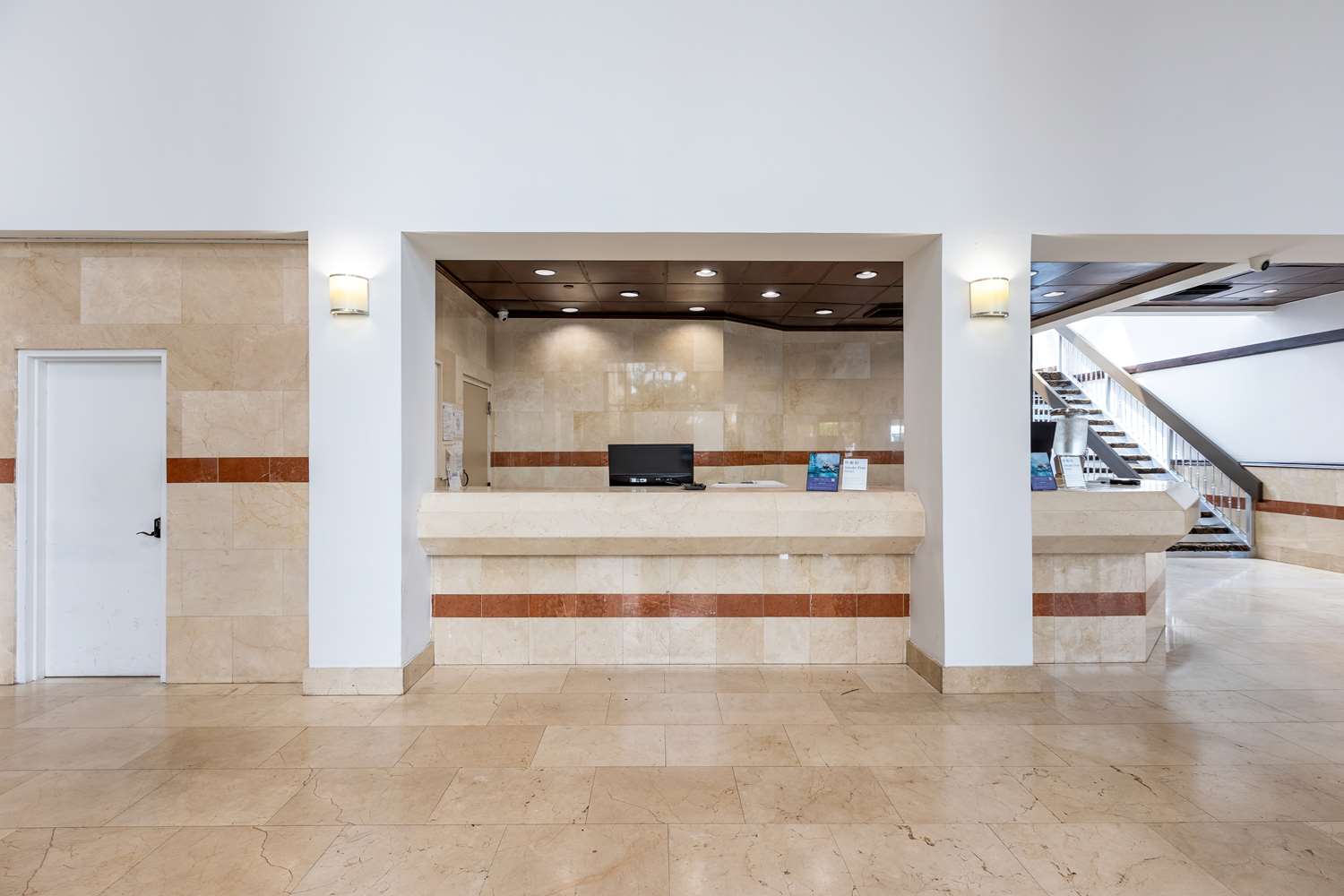 Regency Miami Airport by Sonesta 12/77