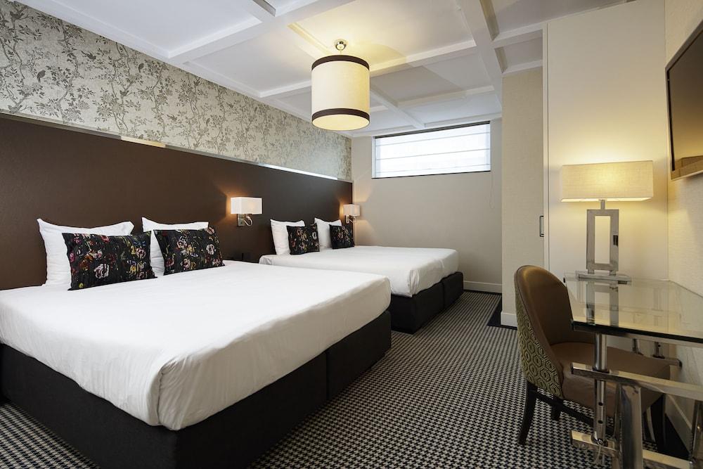 Semi Basement, Quadruple, Queen and Twin Beds، Notting Hill 2/2