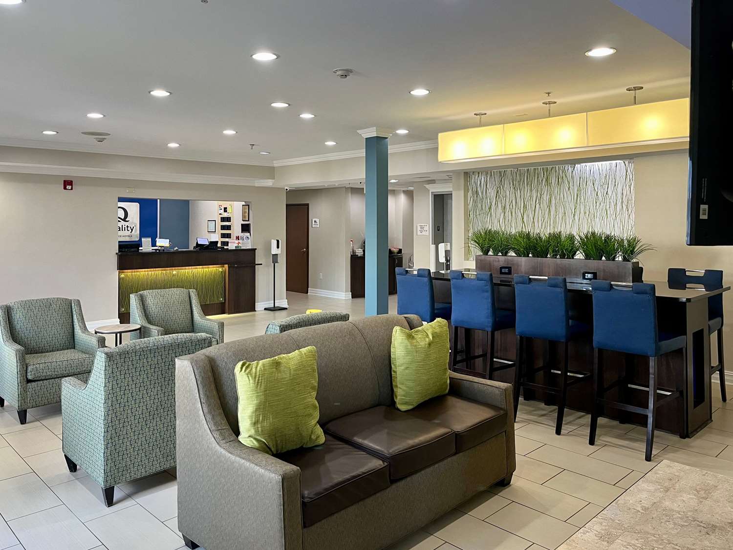 Quality Inn & Suites West Monroe 25/46