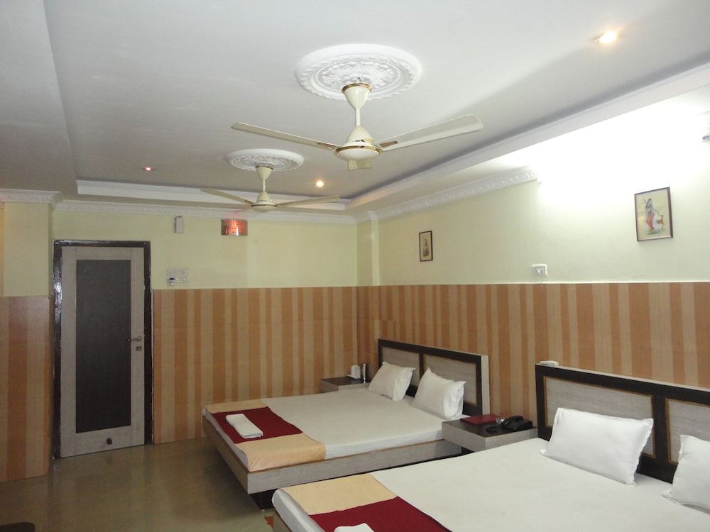 Hotel Green Valley 14/45