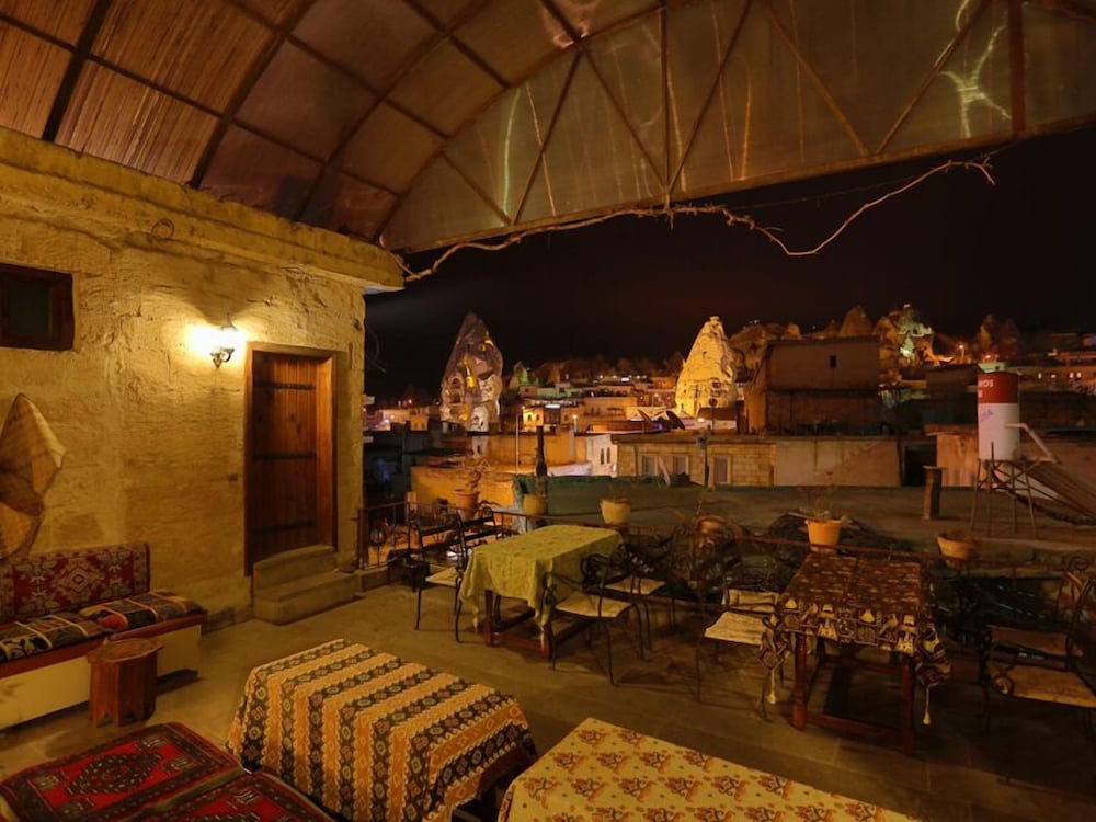 Henna Konak Hotel 24/50