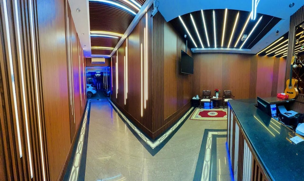 Al Ahrar Hotel 30/34