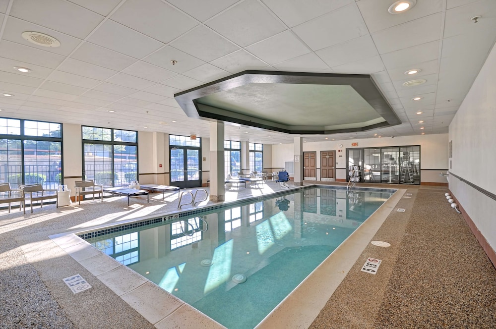 Homewood Suites by Hilton Boston-Peabody 24/55