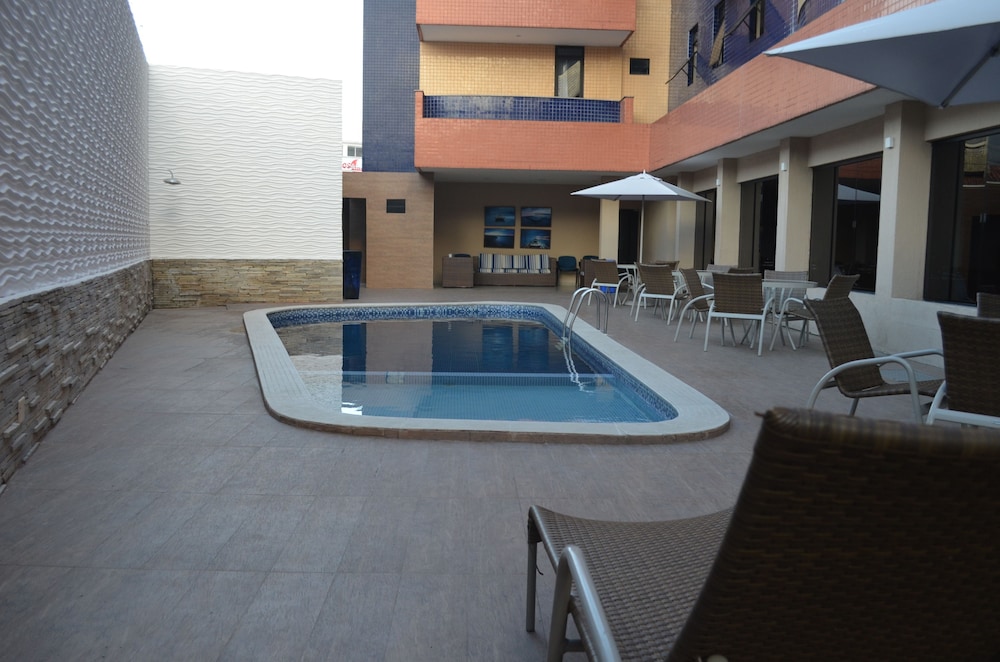 ANNAMAR HOTEL 12/25