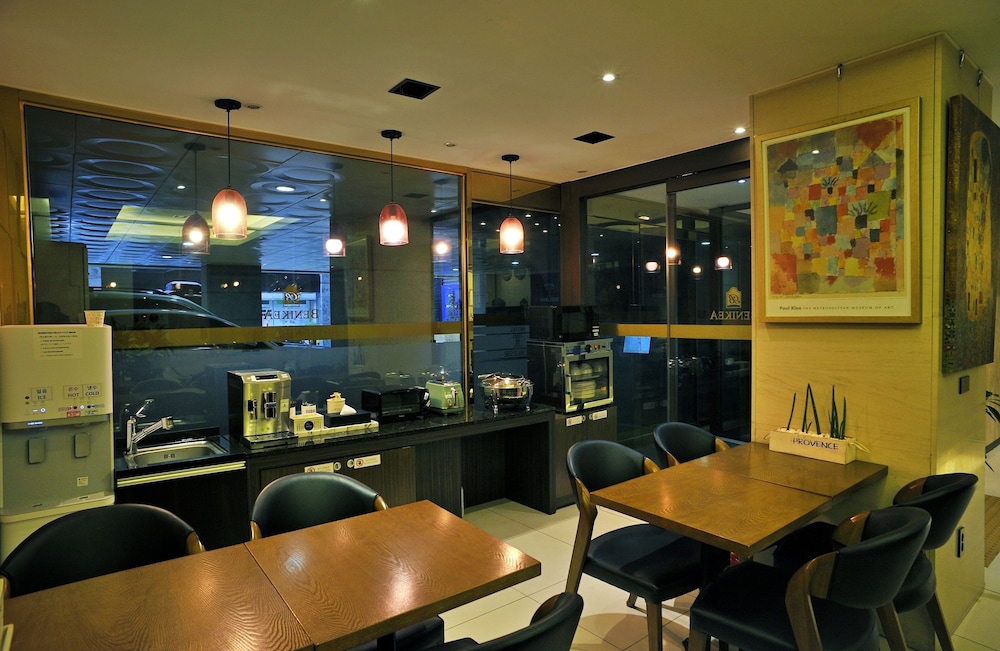 BENIKEA Gangnam Noblesse Hotel 23/25