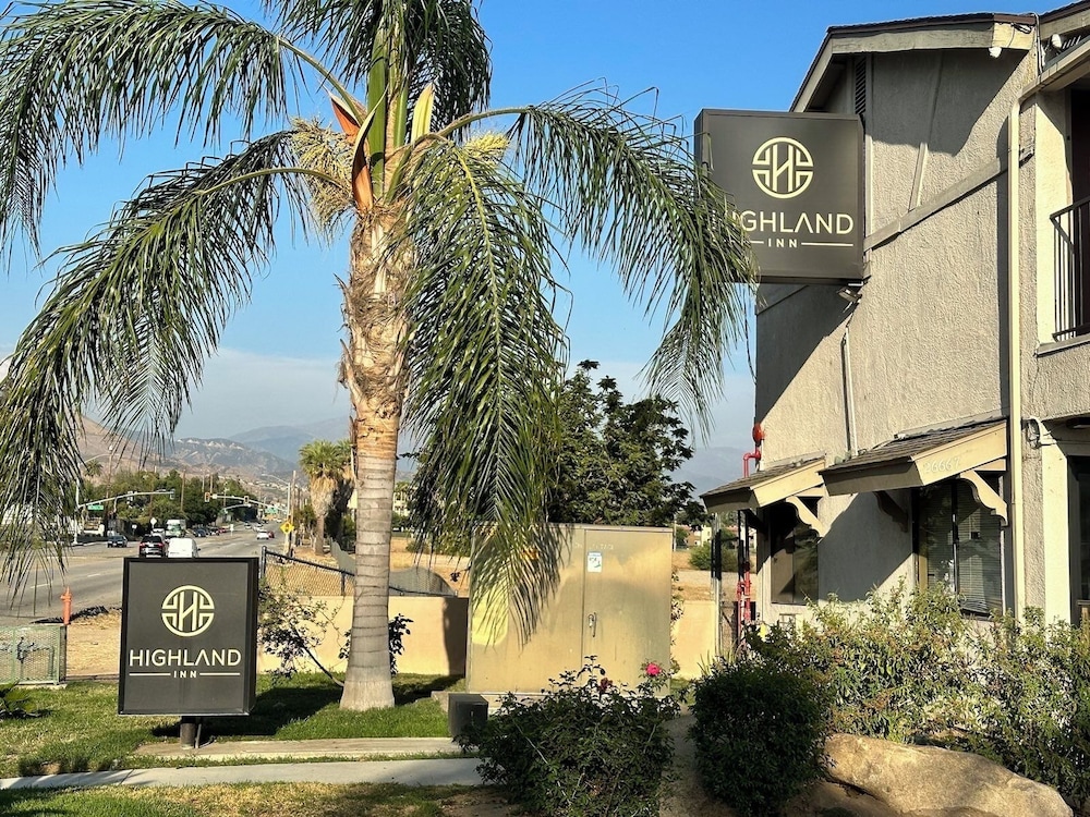 Knights Inn Highland Near San Manuel Casino 4/22