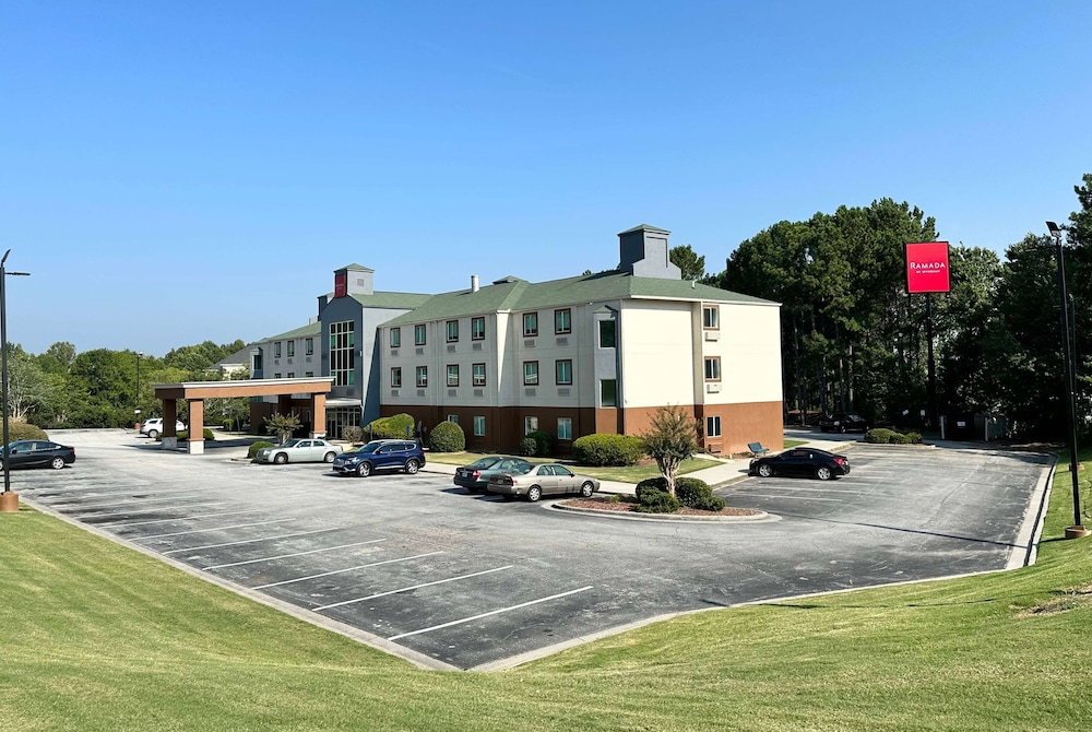 Ramada by Wyndham Lithia Springs Atlanta 12/17