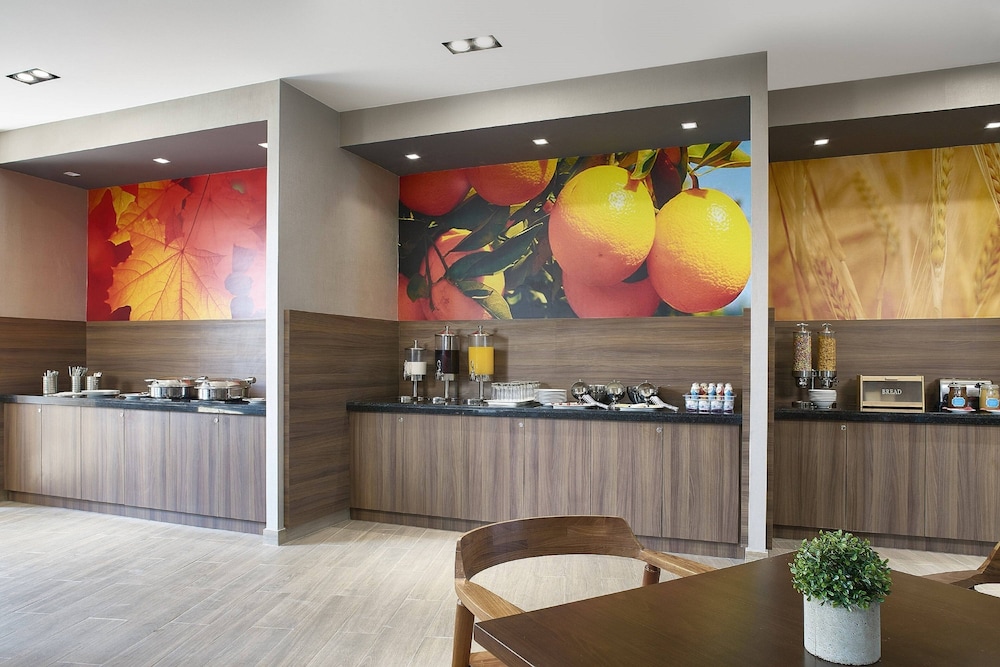 Fairfield Inn Suites Aguascalientes 7/35