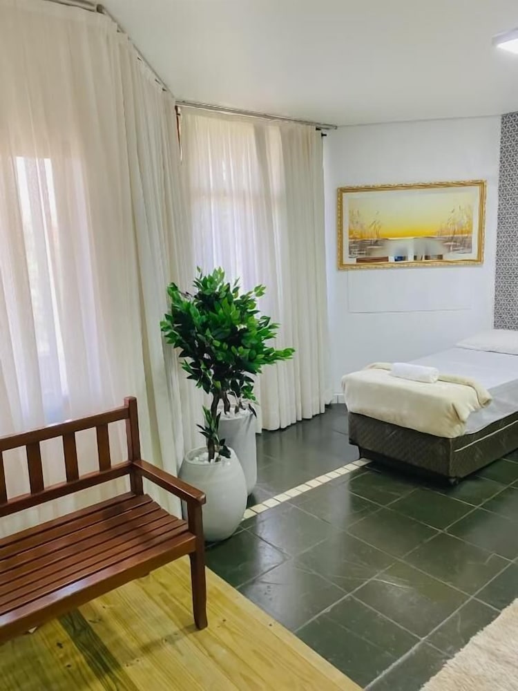 Park Hotel Modelo 21/50
