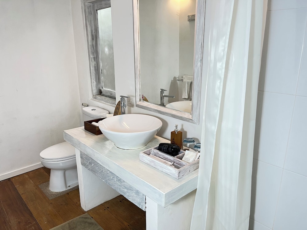 Trikora Beach Club & Resort 68/71