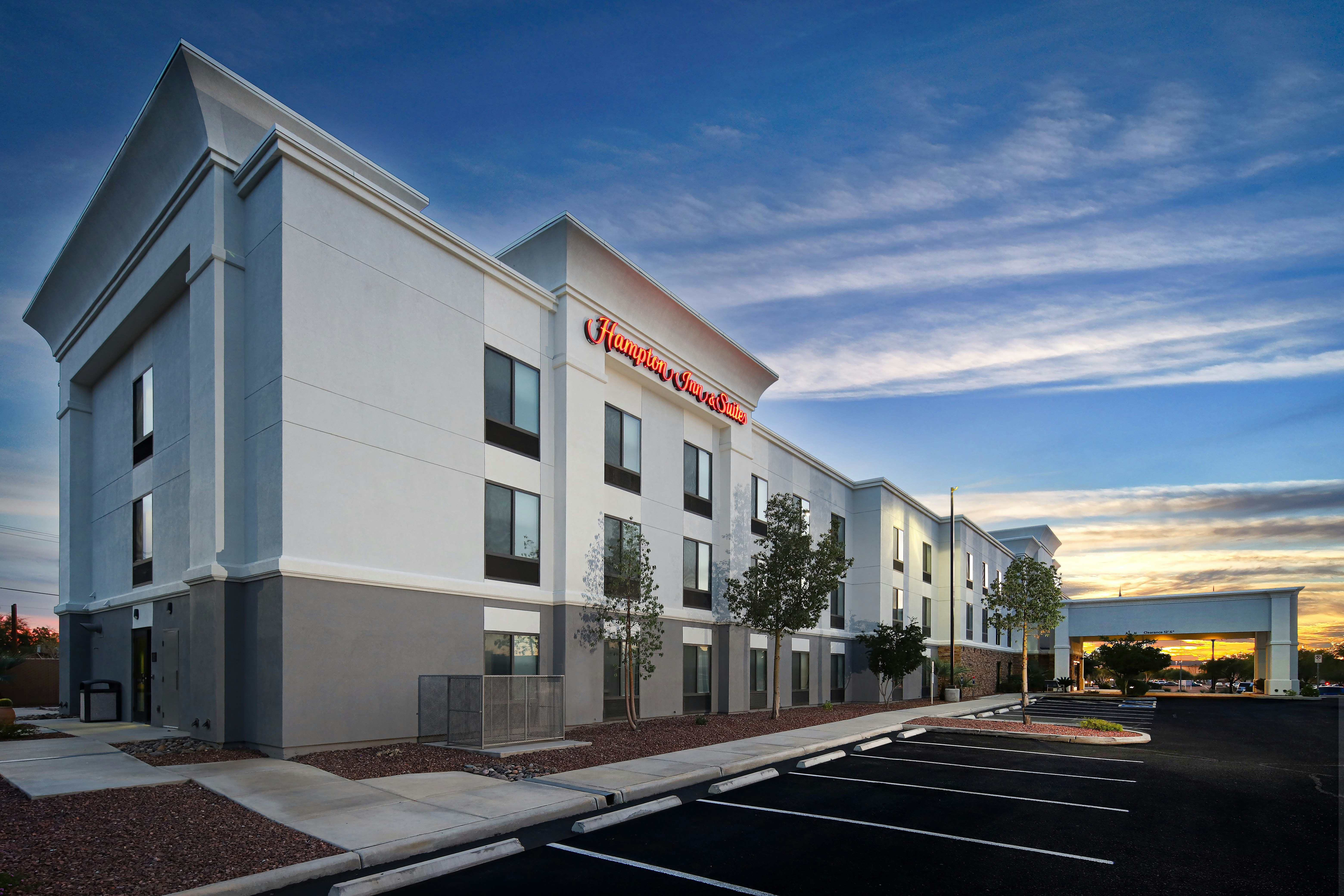 Hampton Inn and Suites Tucson East/Williams Center 52/53