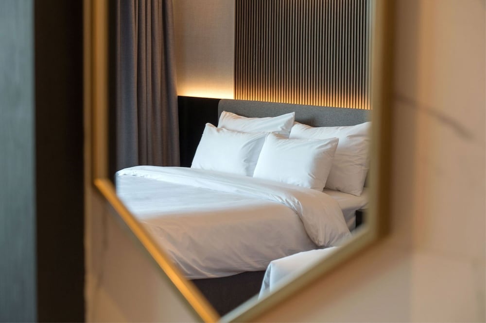 Dignity Hotel 23/70