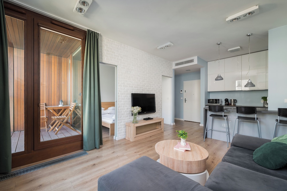 GO Apartments 32/50