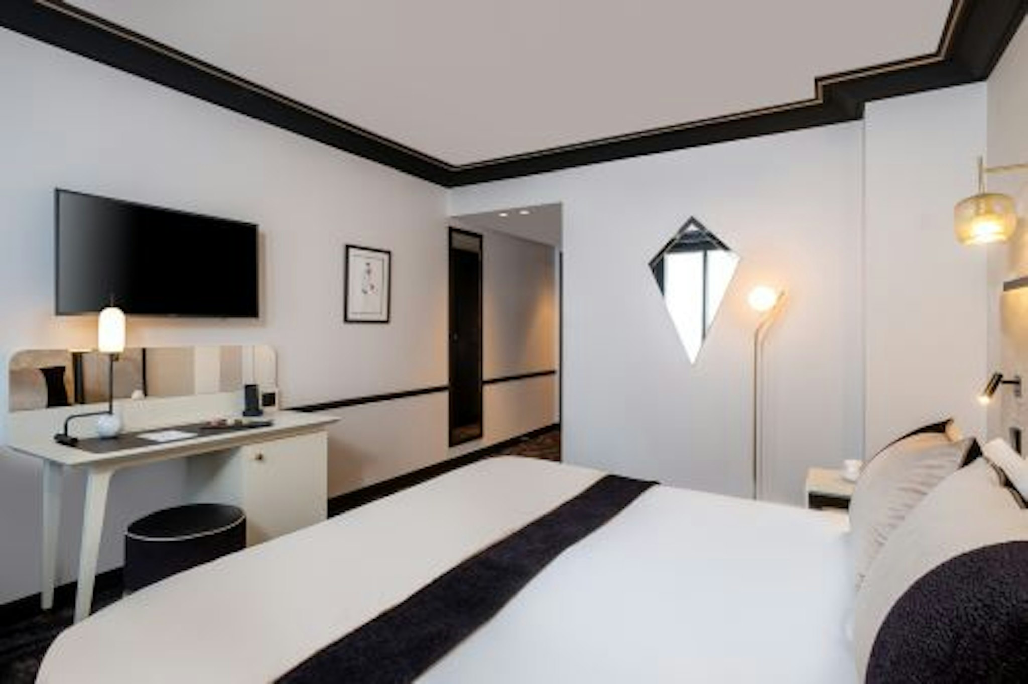 Hotel Le Derby Alma by Inwood Hotels 13/24