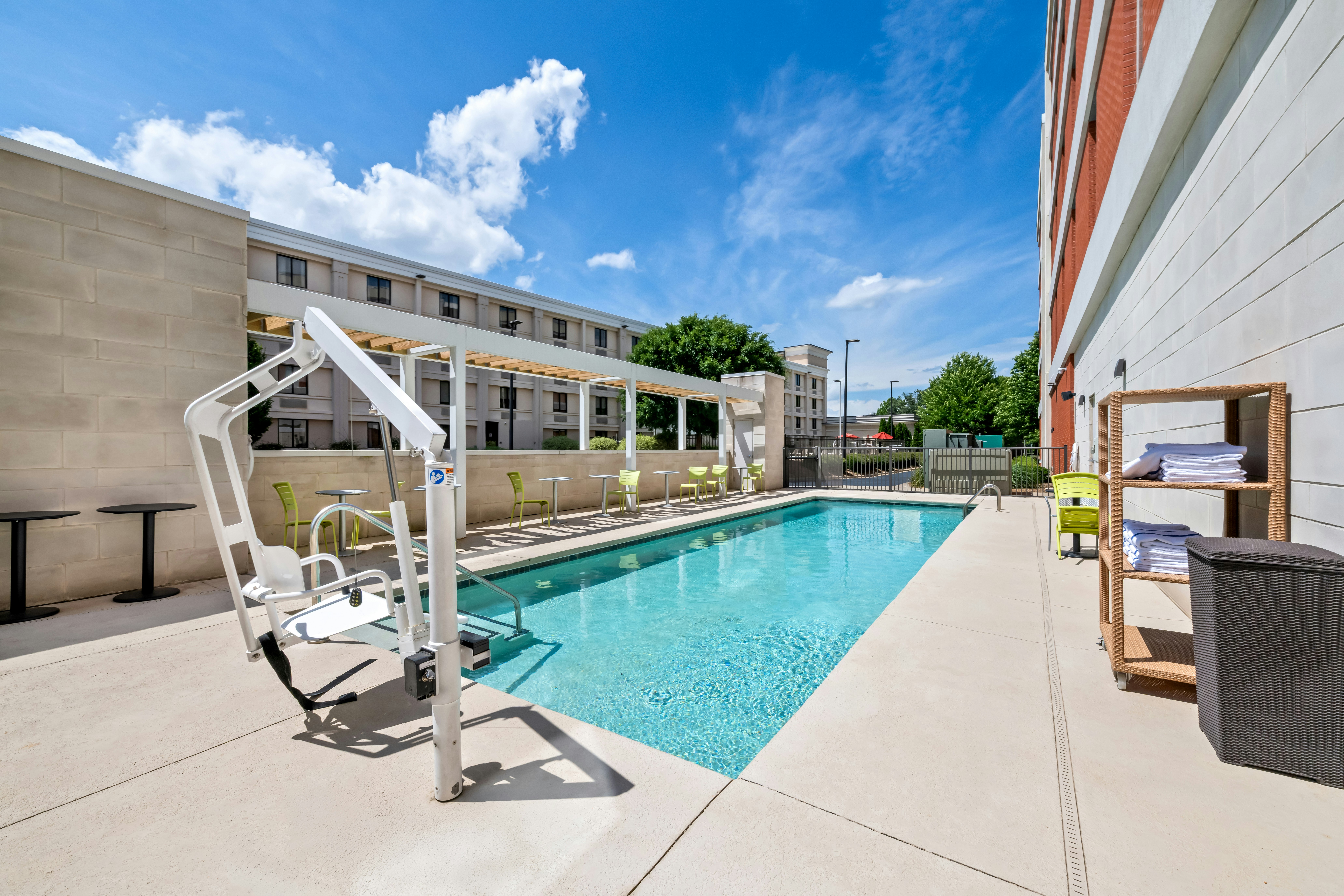 Home2 Suites By Hilton Charlotte Airport 51/54