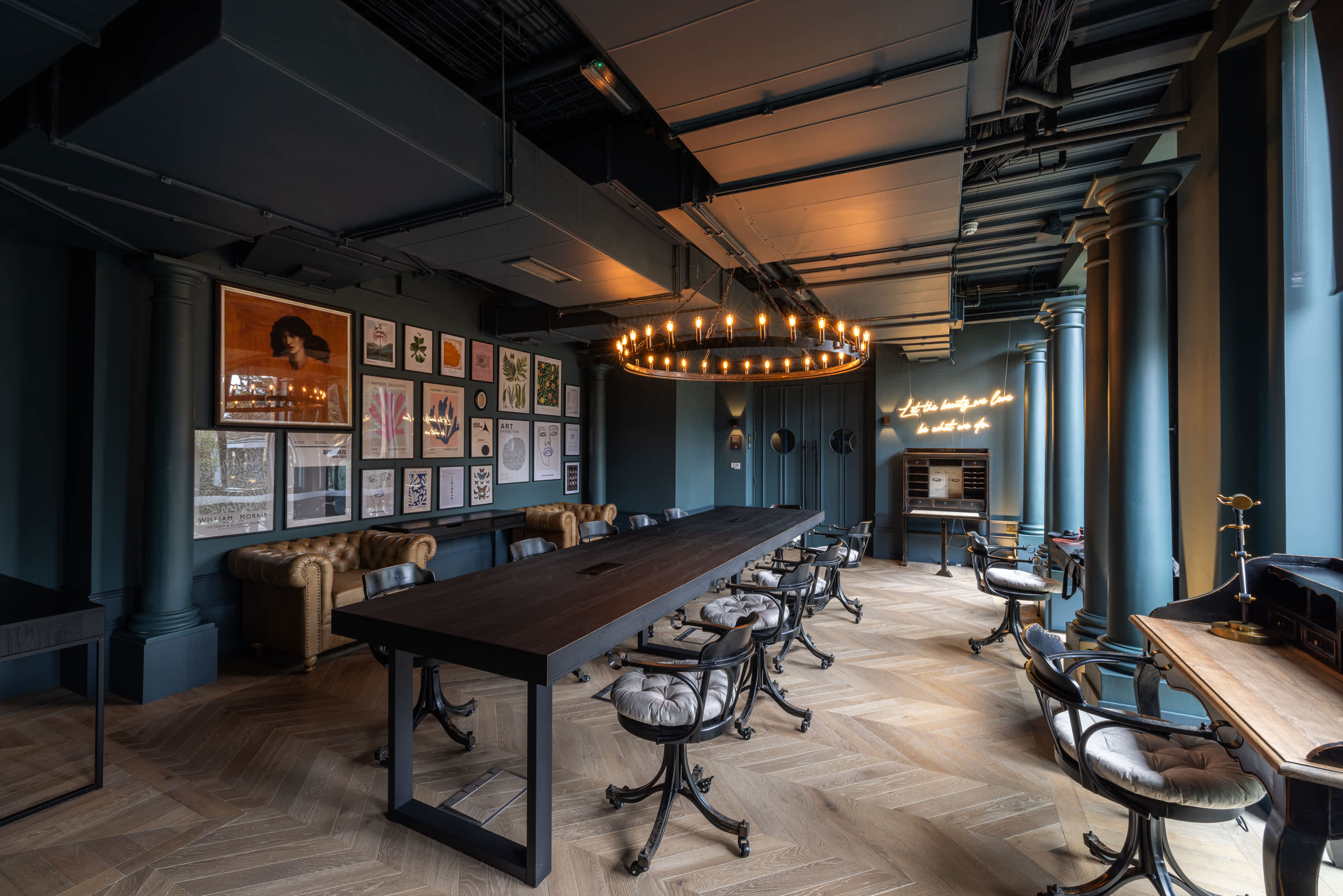 The Brondesbury by Nestor 16/25