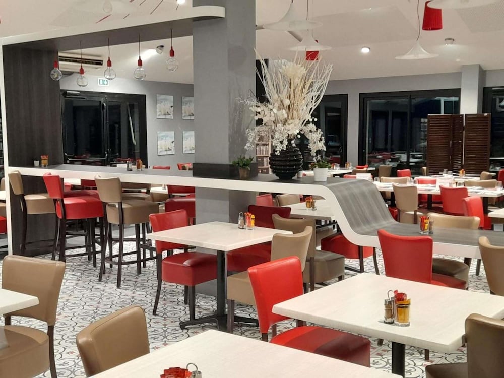 Ibis Styles Segre 41/58