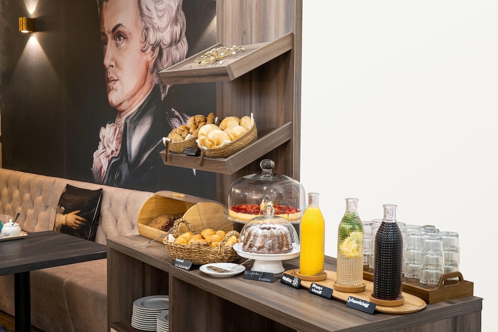 elaya hotel vienna city center, Trademark by Wyndham 24/38