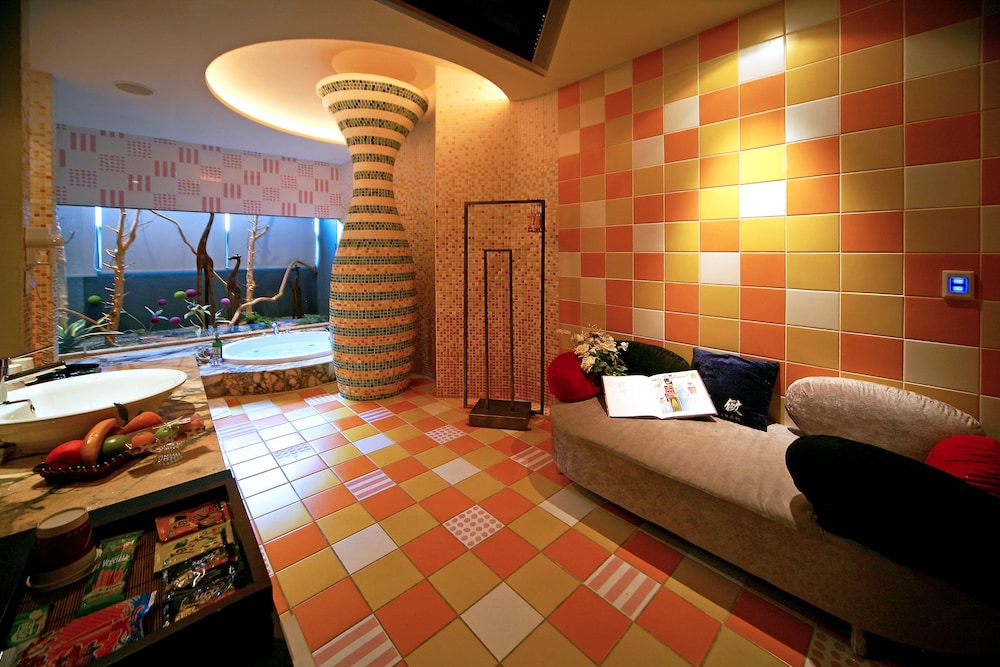 Fongchin Motel 29/44