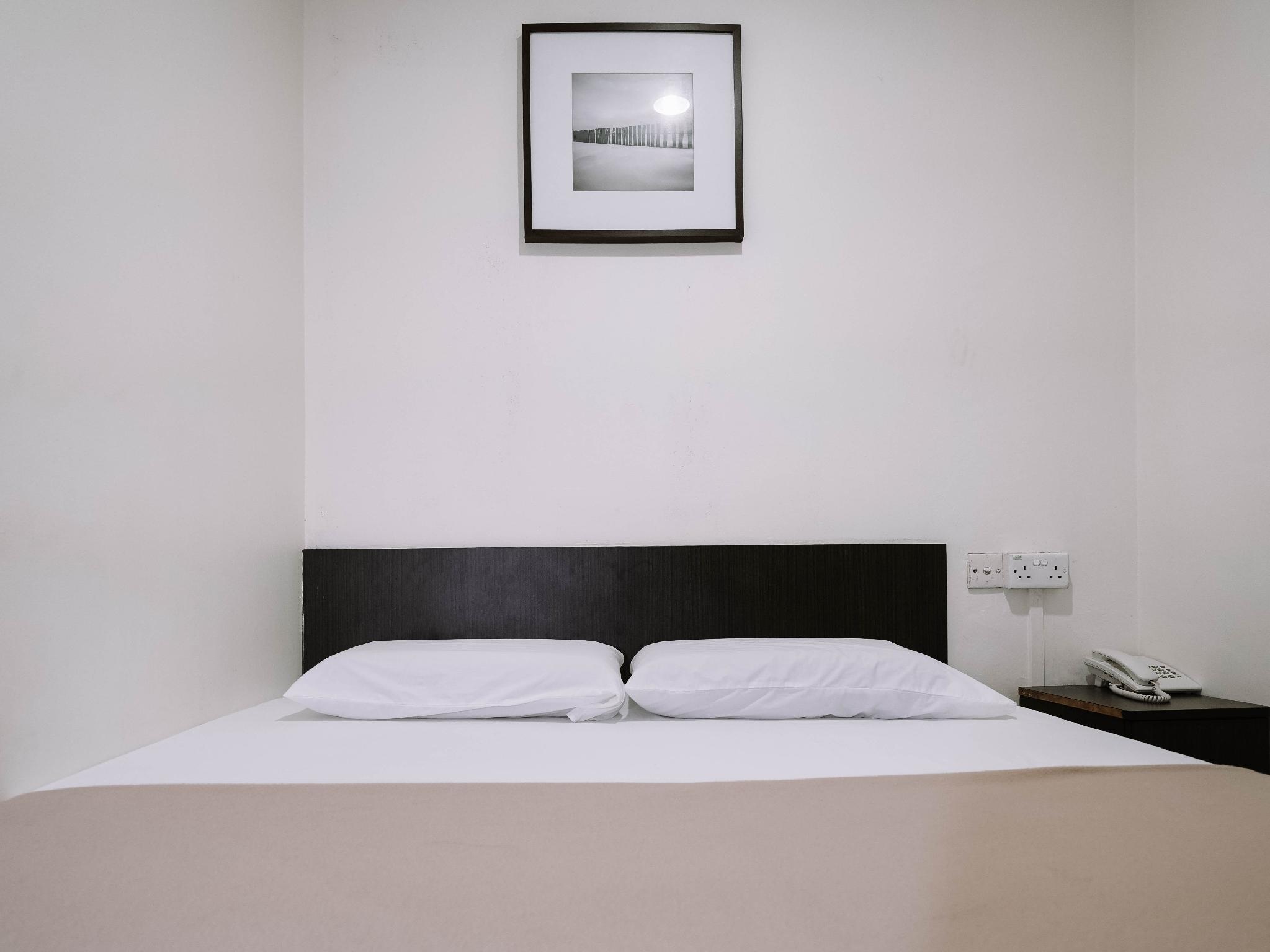 Room, Double Bed