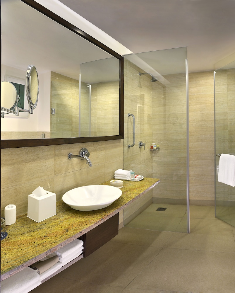 FOUR POINTS BY SHERATON NEW DELHI AIRPORT HIGHWAY 6/28