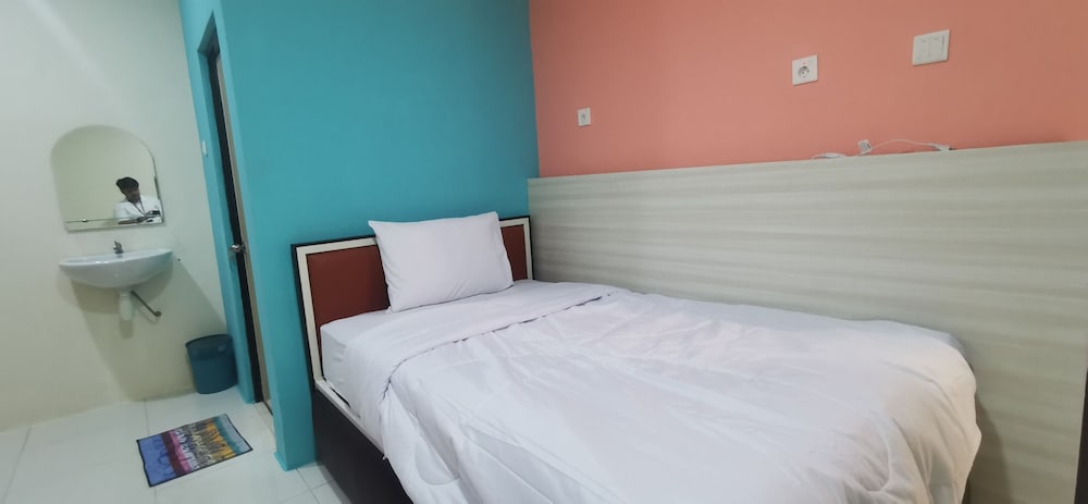 Collection O Balikpapan Near Balikpapan Super Block Formerly City Inn Hotel 22/37