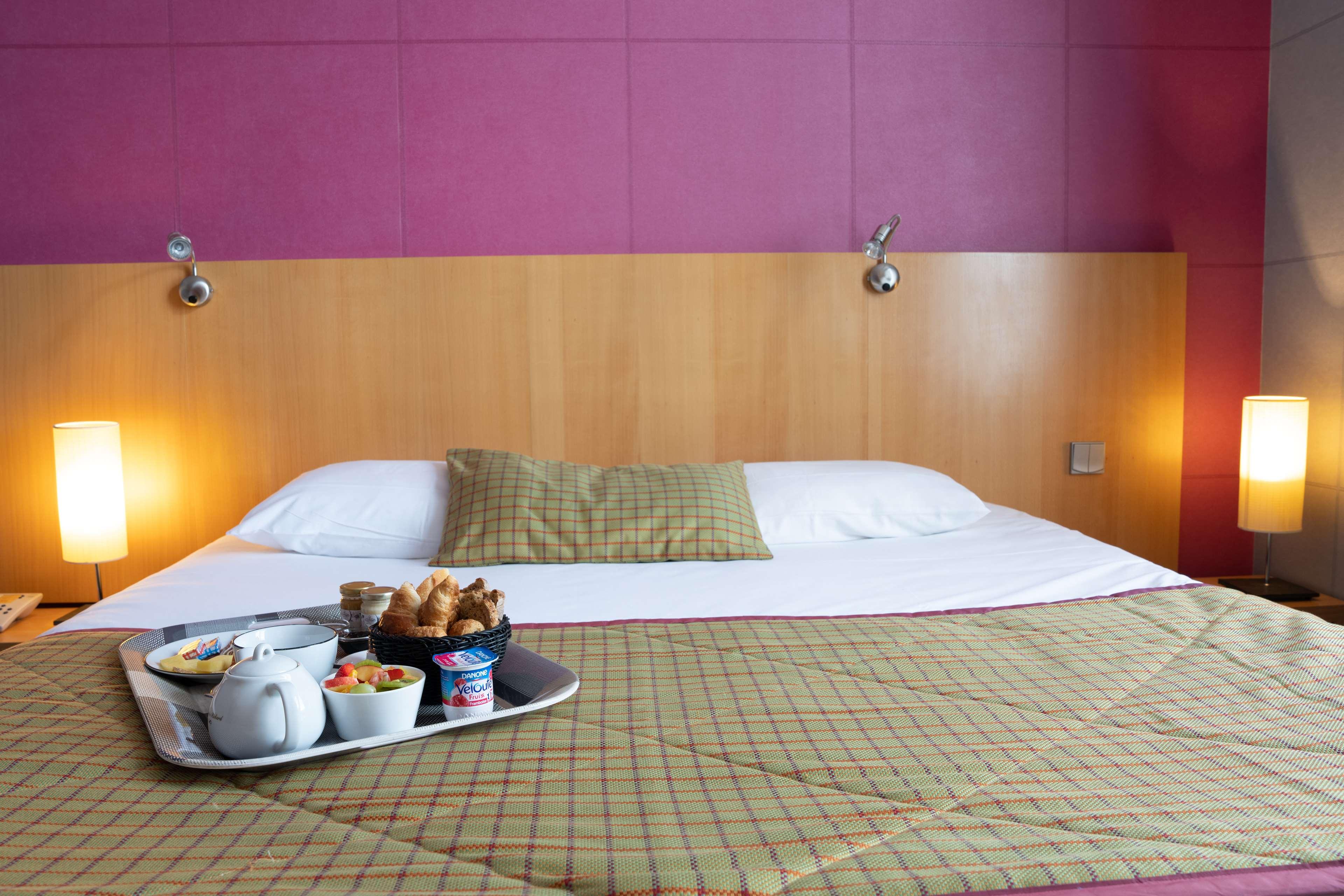 غرفة عائلية كبيرة بسريرين مزدوجين، Best Western Adagio 3/4