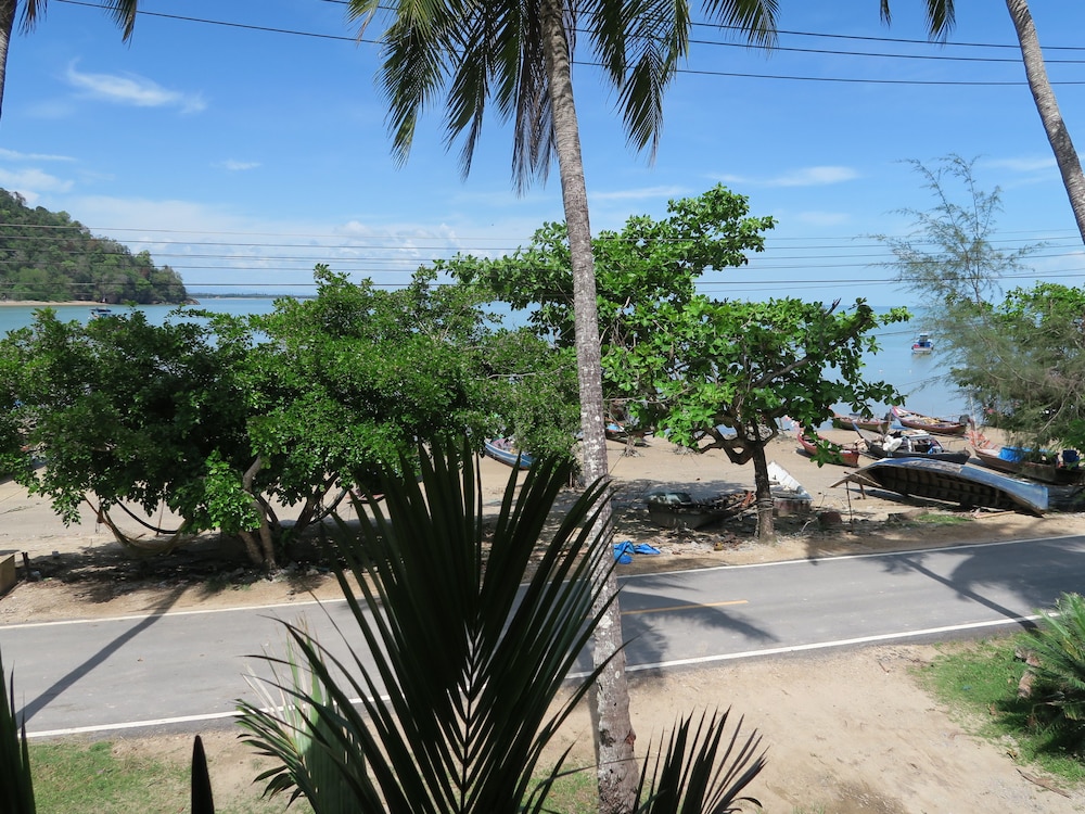 Grand Andaman Resort 27/38
