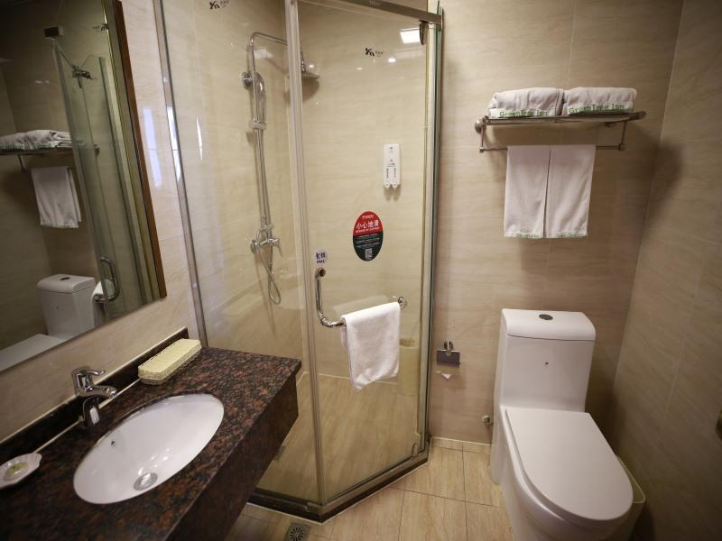 GreenTree Inn Suzhou Kunshan Beimen Road Mold City Express Hotel 47/51