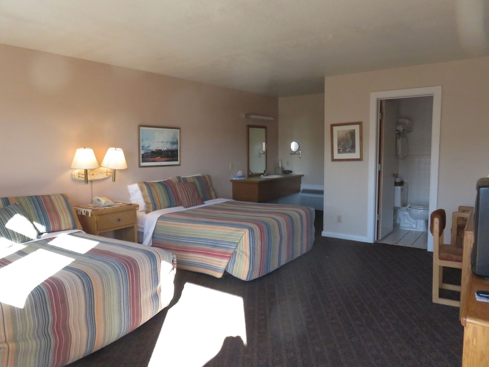 San Juan Inn 4/15